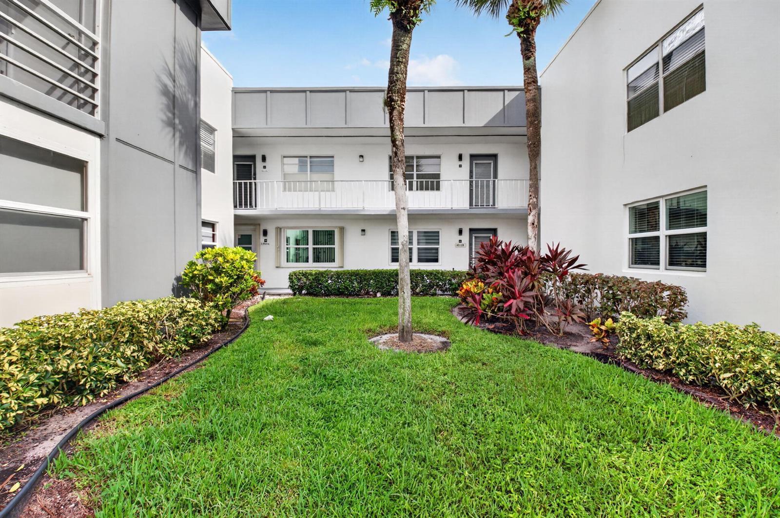 390 Normandy I, Delray Beach FL 33484