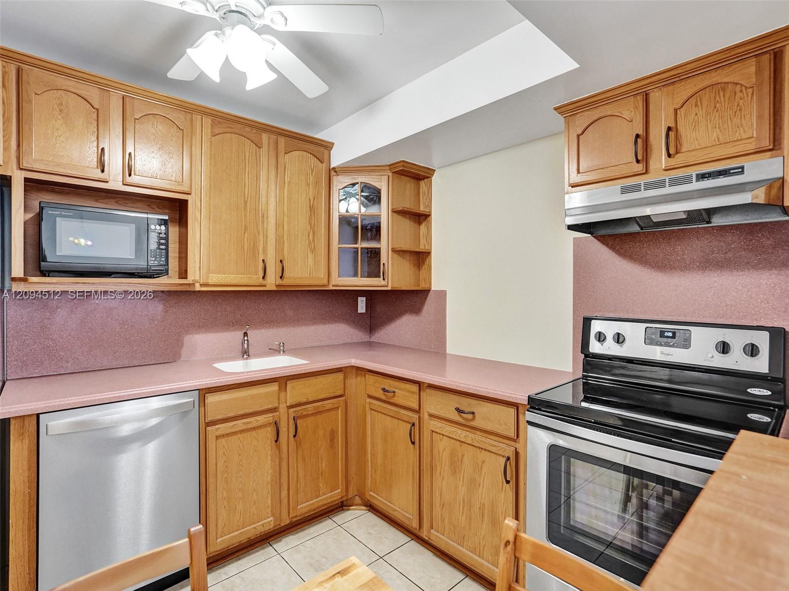 2001 Atlantic Shores Blvd # 419, Hallandale Beach FL 33009