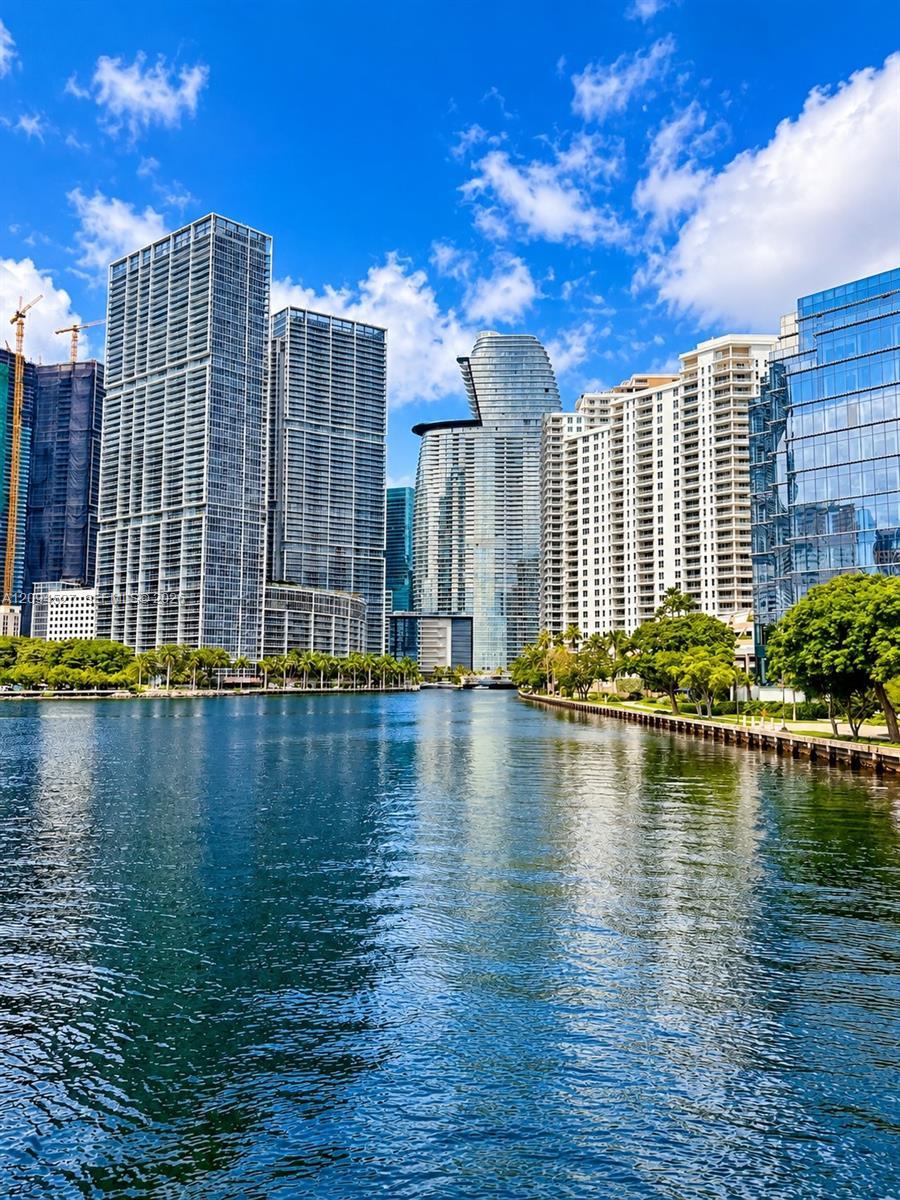 801 Brickell Key Blvd # 2108, Miami FL 33131