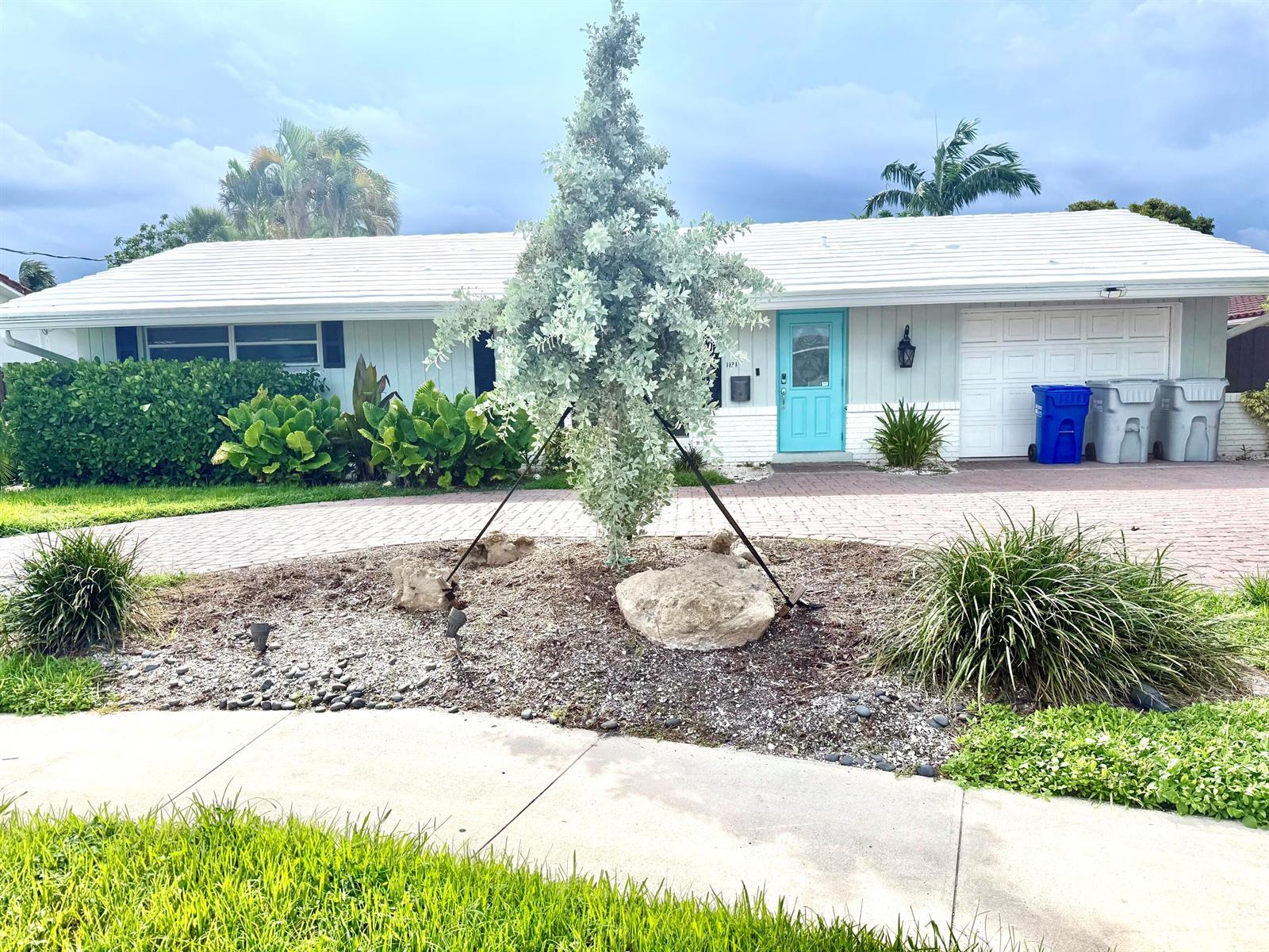 1131 NE 27TH Avenue, Pompano Beach FL 33062