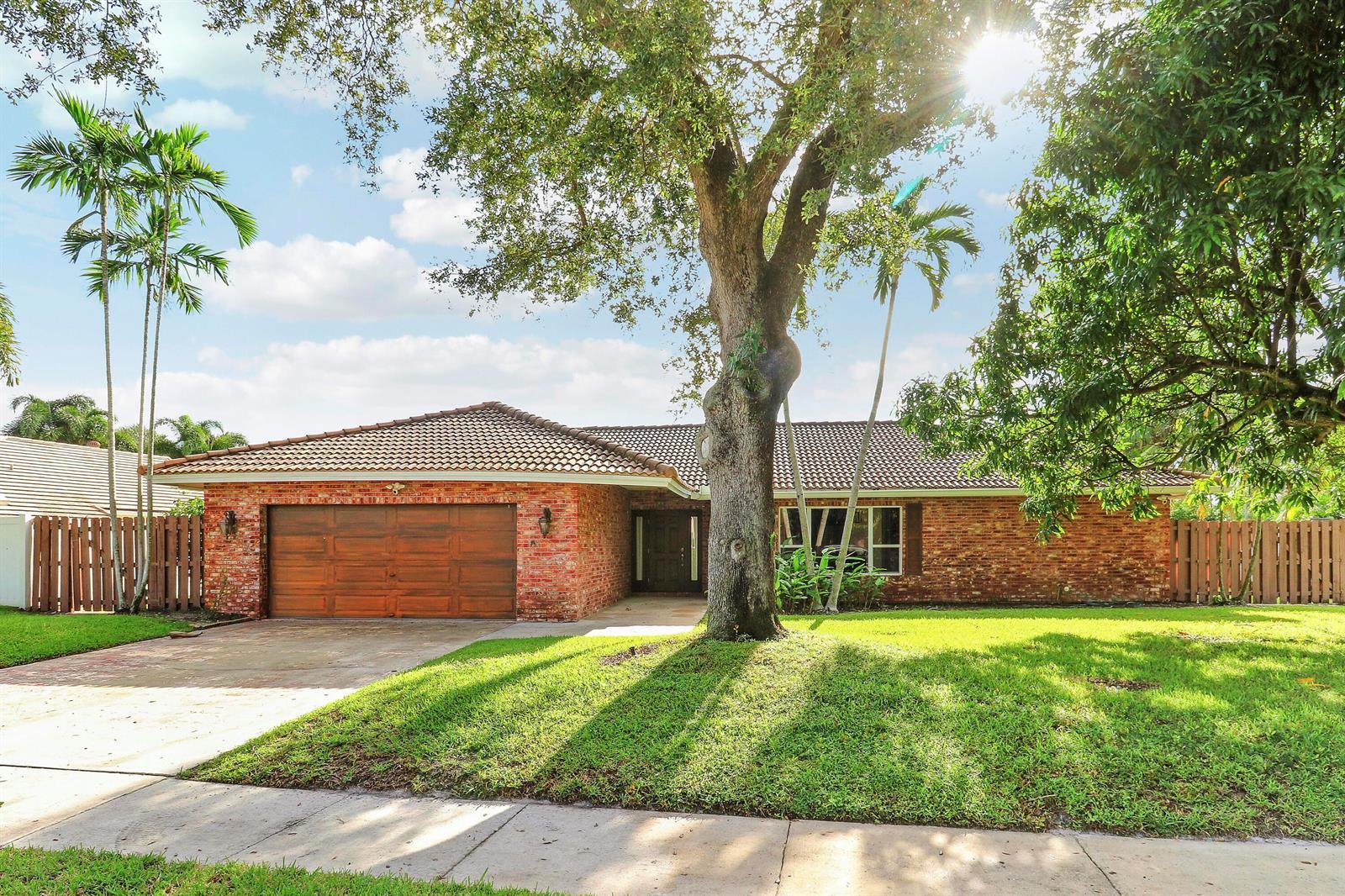100 SW 15th Court, Boca Raton FL 33486