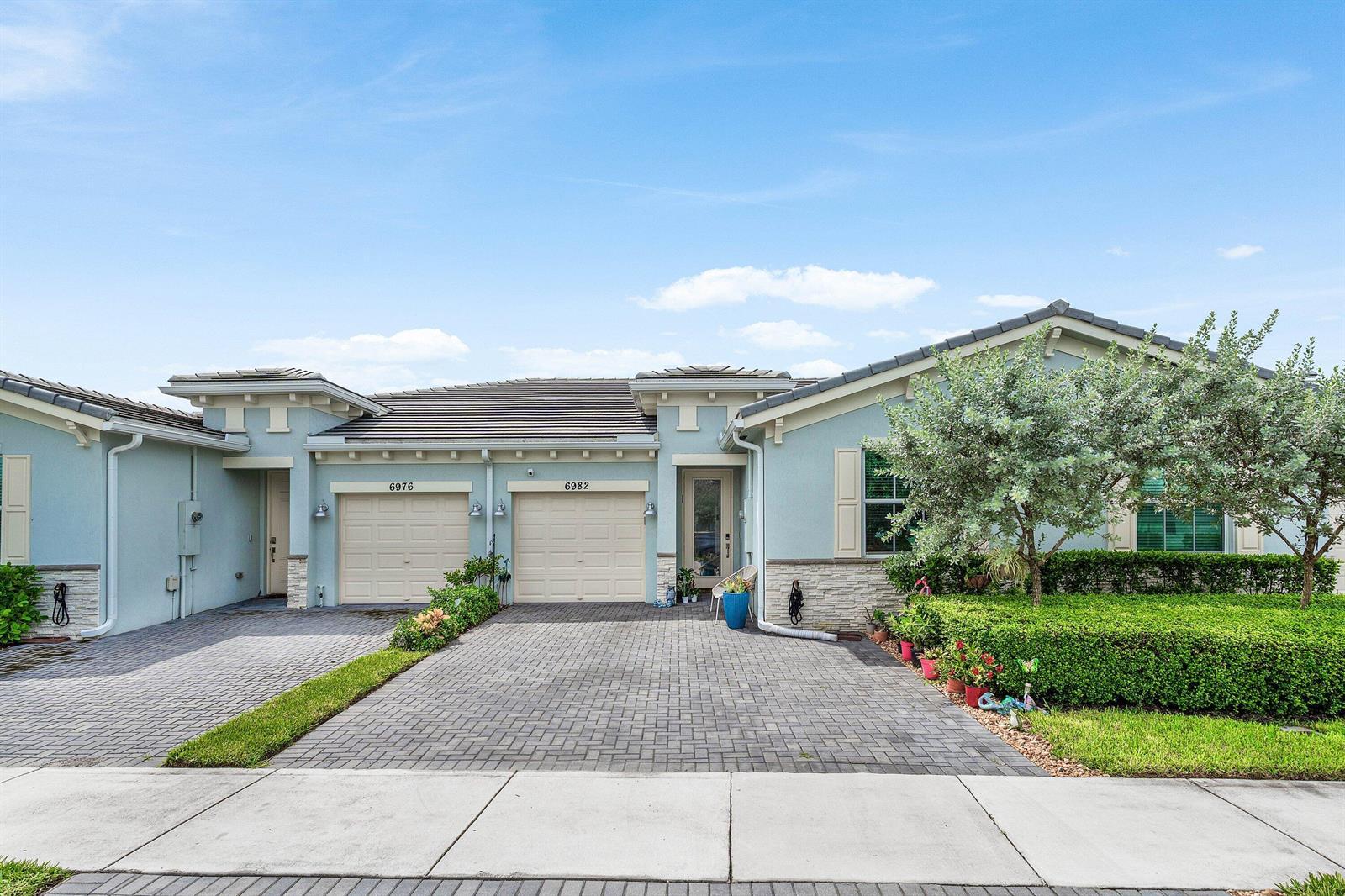 6982 Peters Lane, Delray Beach FL 33446