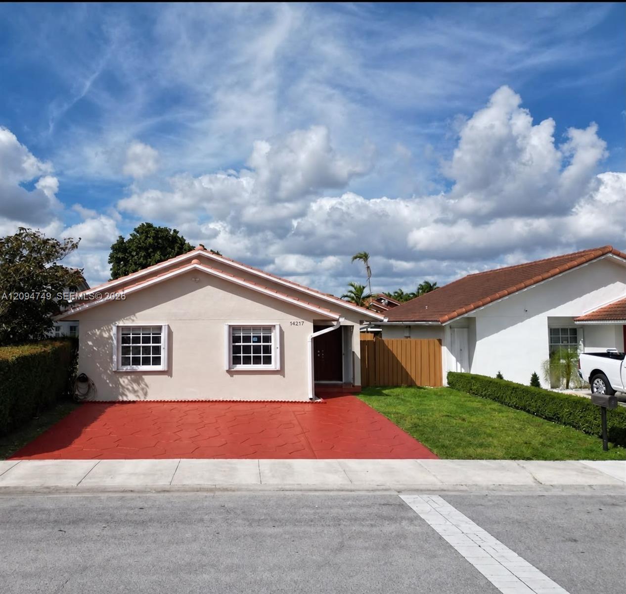 14217 SW 48th Ln, Miami FL 33175