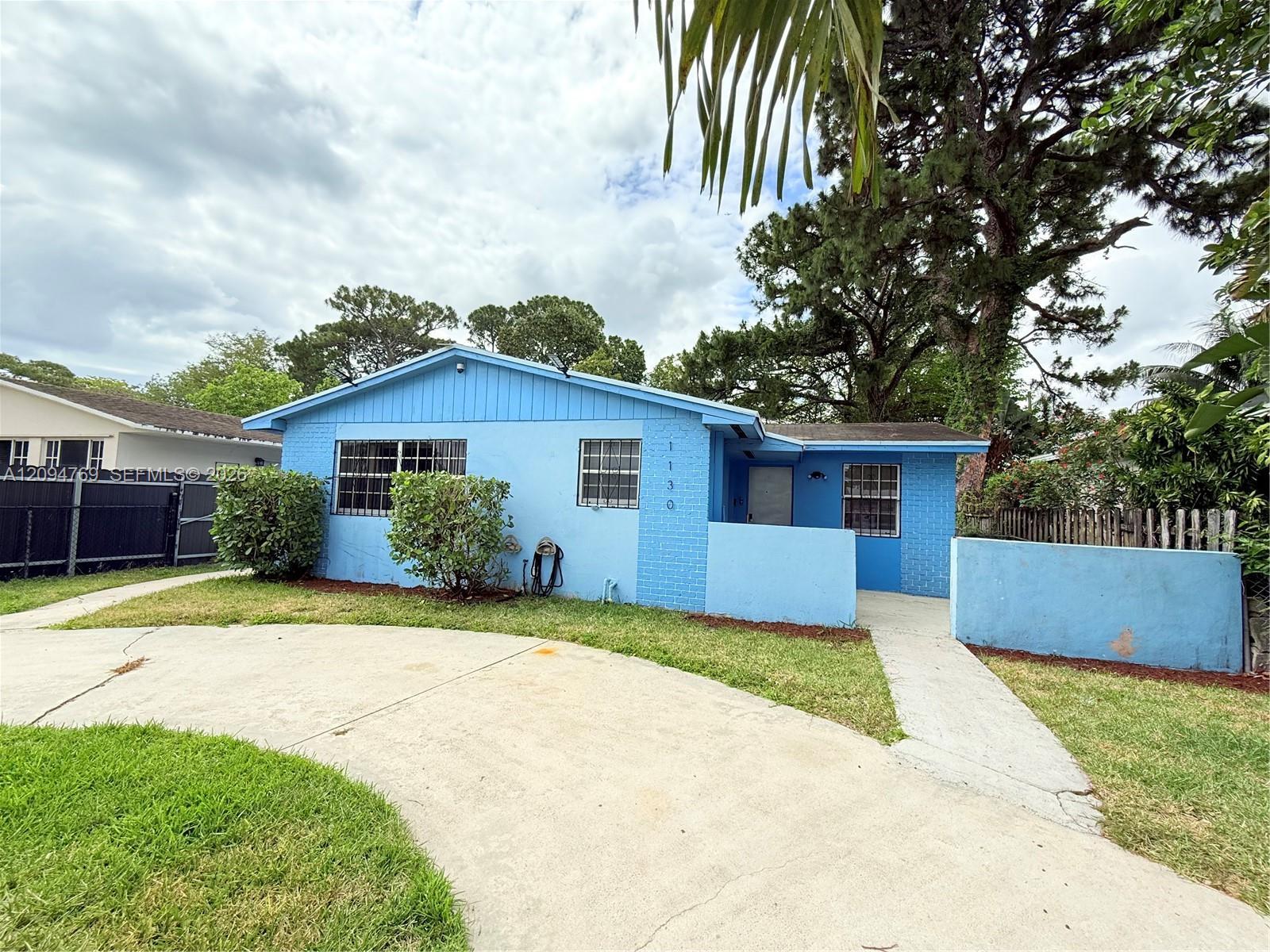 1130 Kasim St, Opa-Locka FL 33054