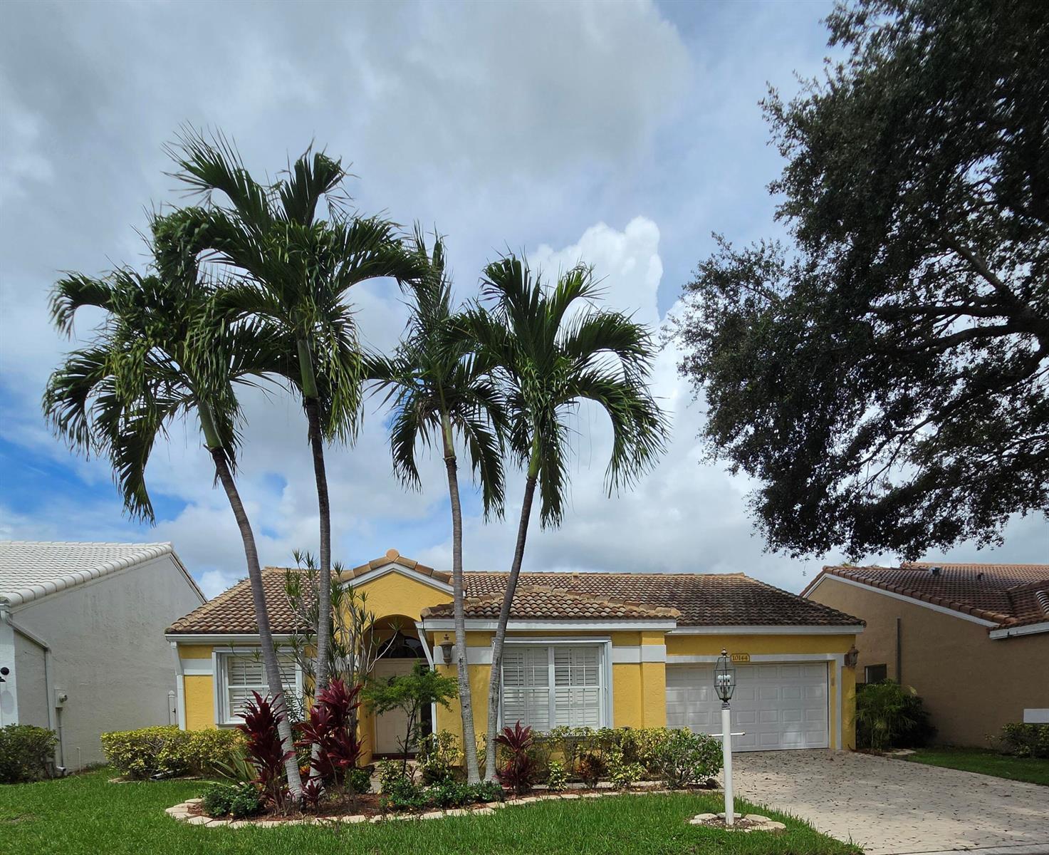 10144 Aspen Way, Palm Beach Gardens FL 33410