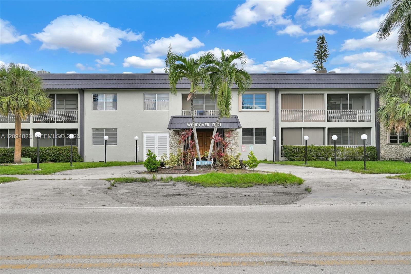 13101 Memorial Hwy # 104, North Miami FL 33161