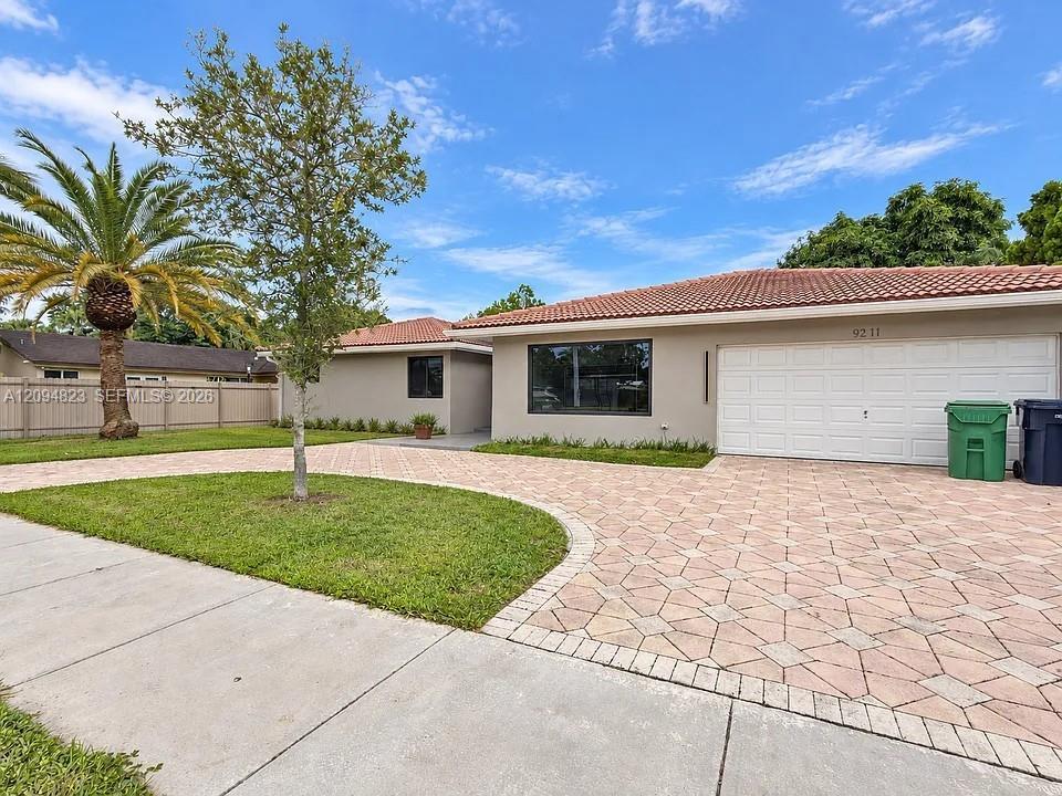 9211 SW 122nd. Ave, Miami FL 33186