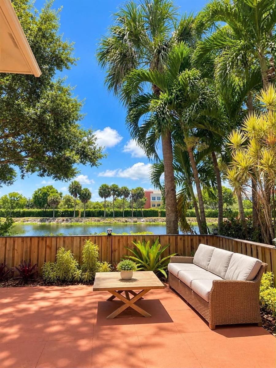 2930 SW 22nd Circle, Delray Beach FL 33445