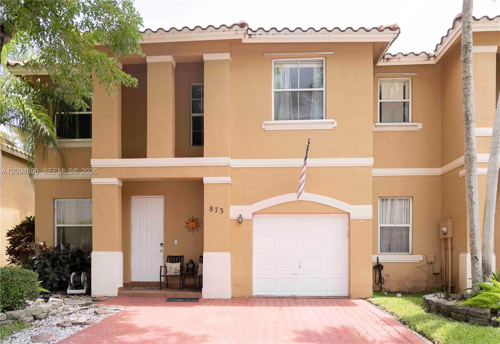 873 NW 135th Ave, Pembroke Pines FL 33028
