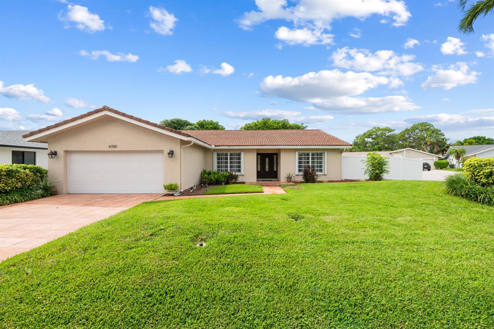6760 HOLLANDAIRE Drive W, Boca Raton FL 33433