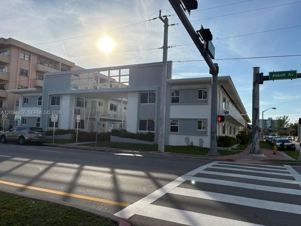 6896 Abbott Ave # 3B, Miami Beach FL 33141