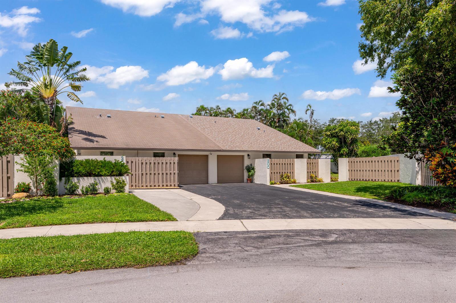 200 SW 29th Avenue, Delray Beach FL 33445