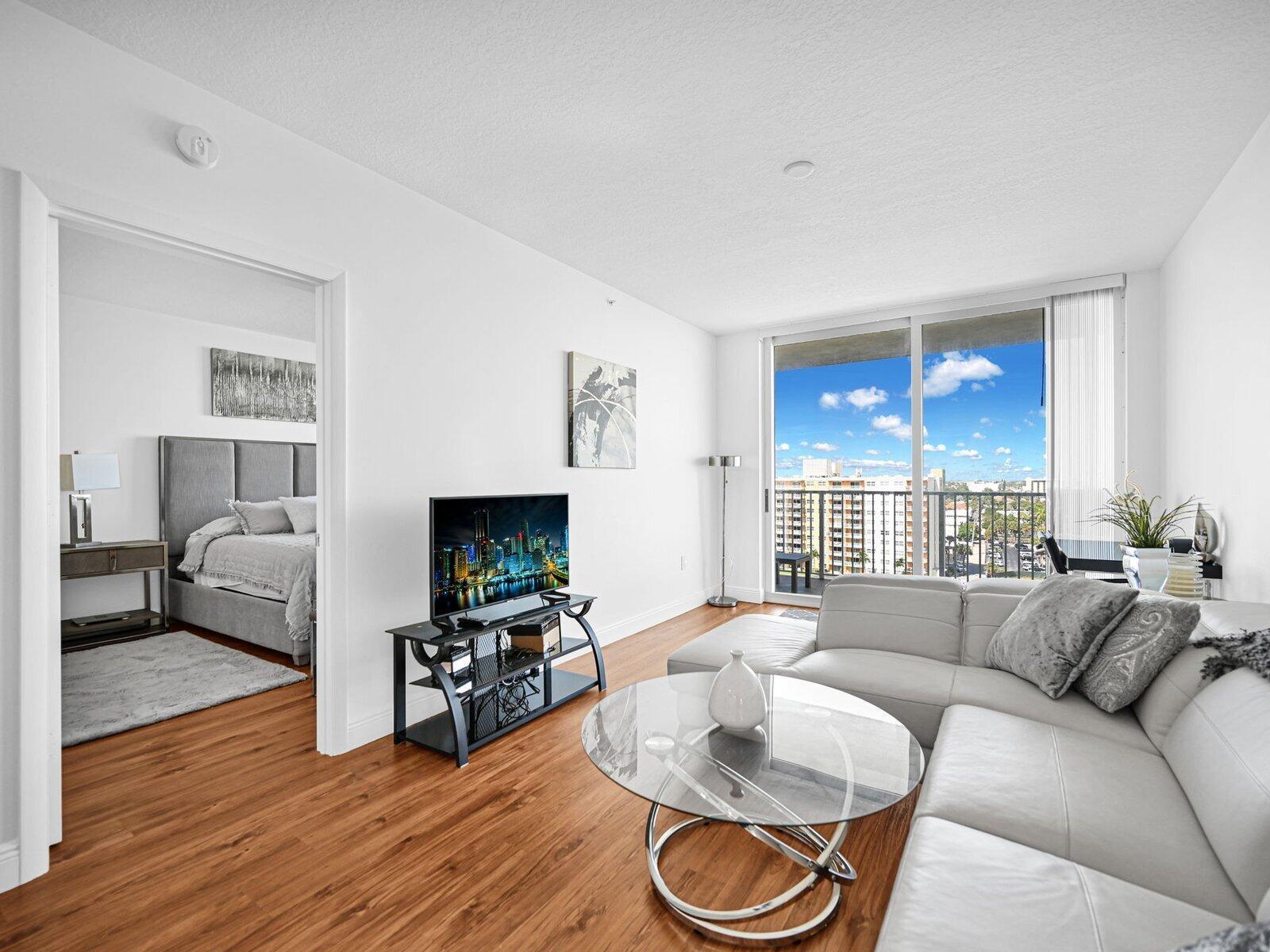 3020 NE 32ND Avenue # 904, Fort Lauderdale FL 33308