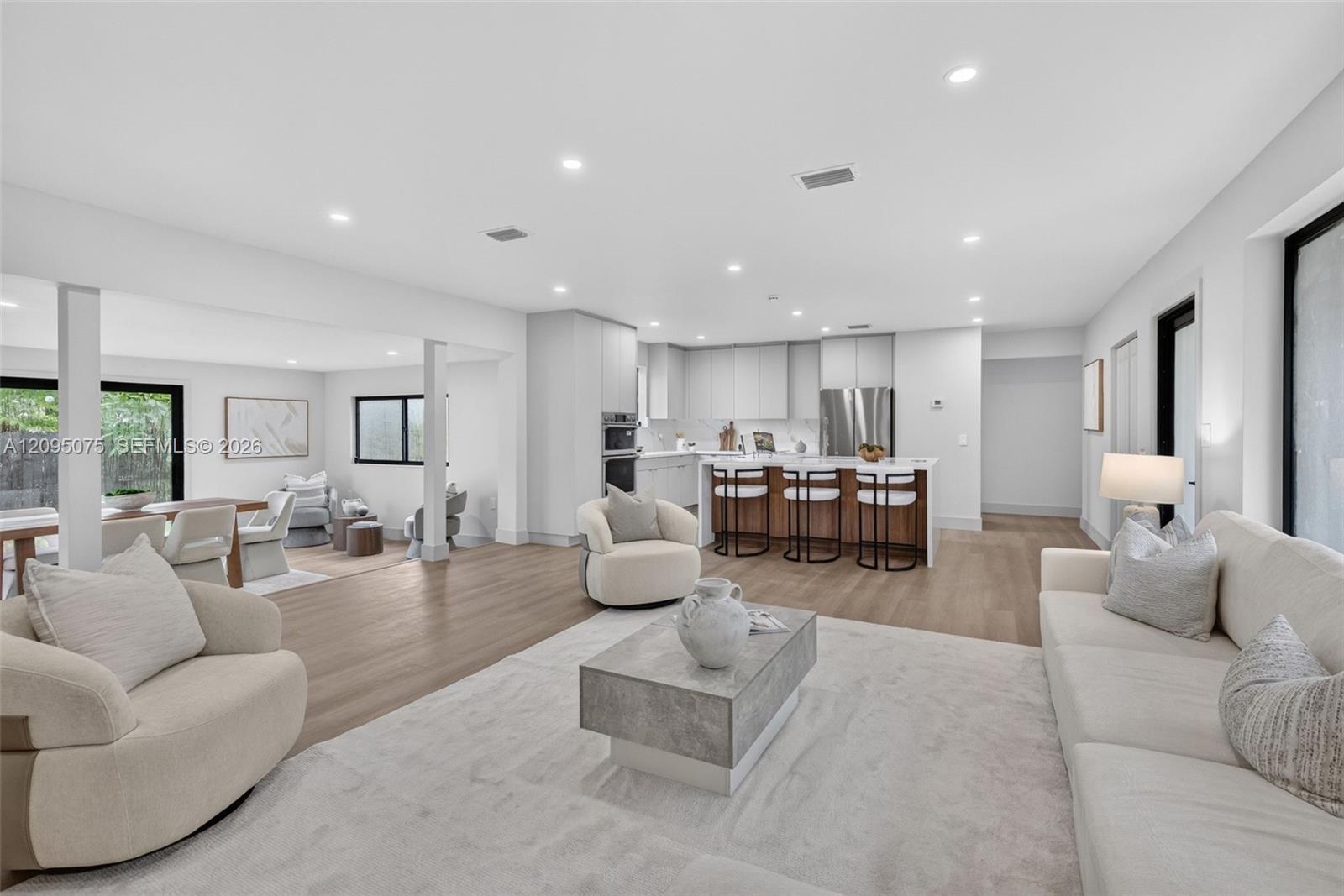 5349 Balsam Ter, Plantation FL 33317