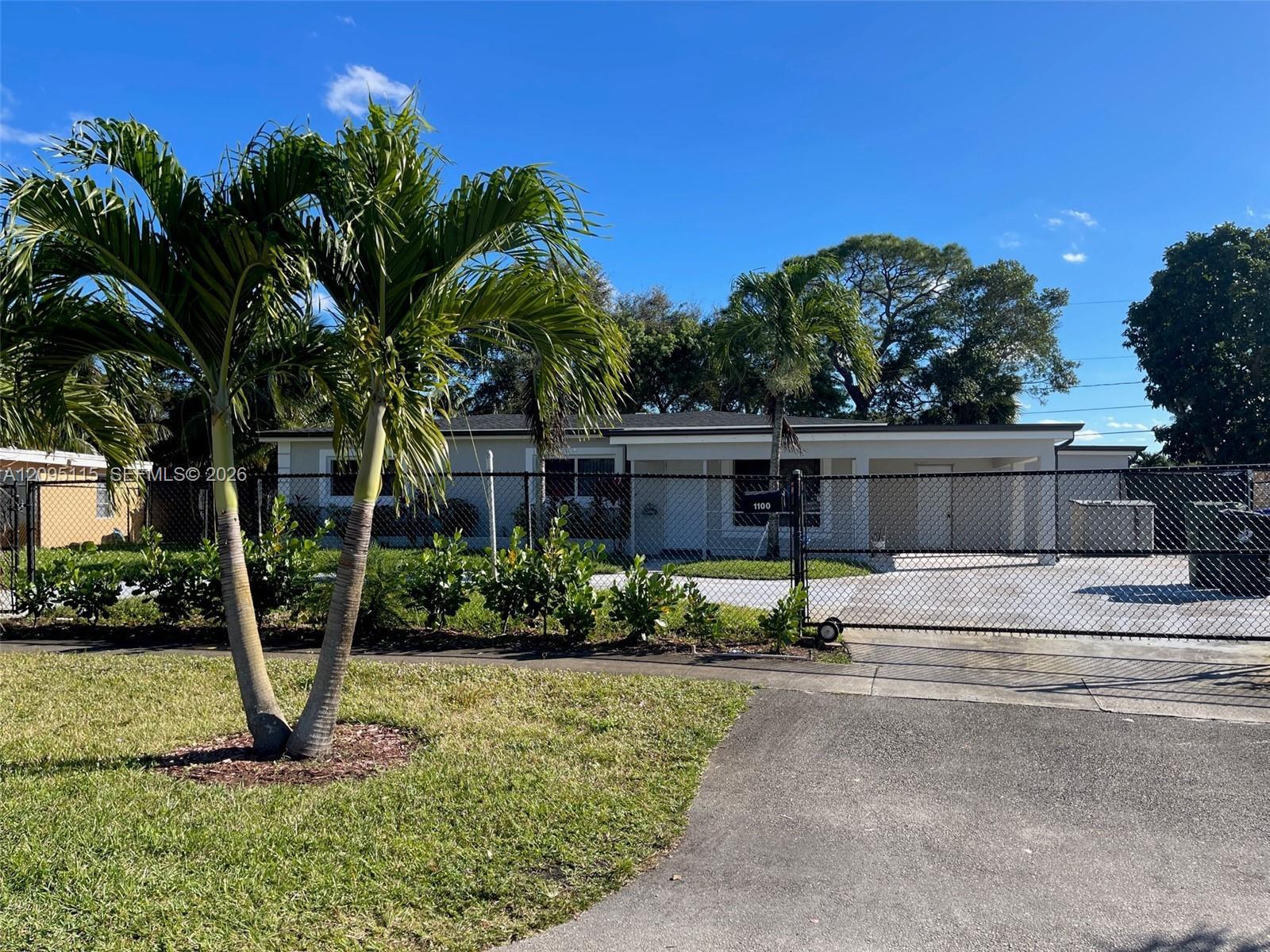 1100 Arizona Ave, Fort Lauderdale FL 33312