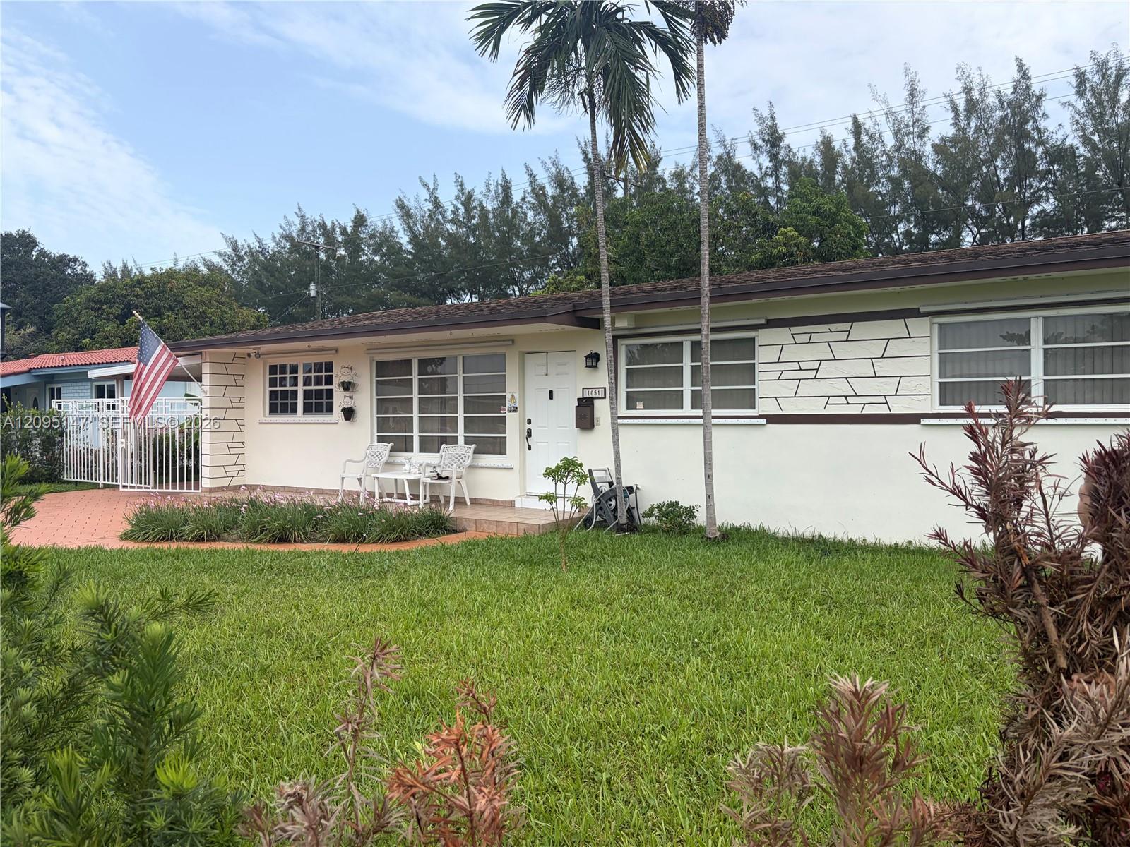 1051 W 47th St # 1051, Hialeah FL 33012