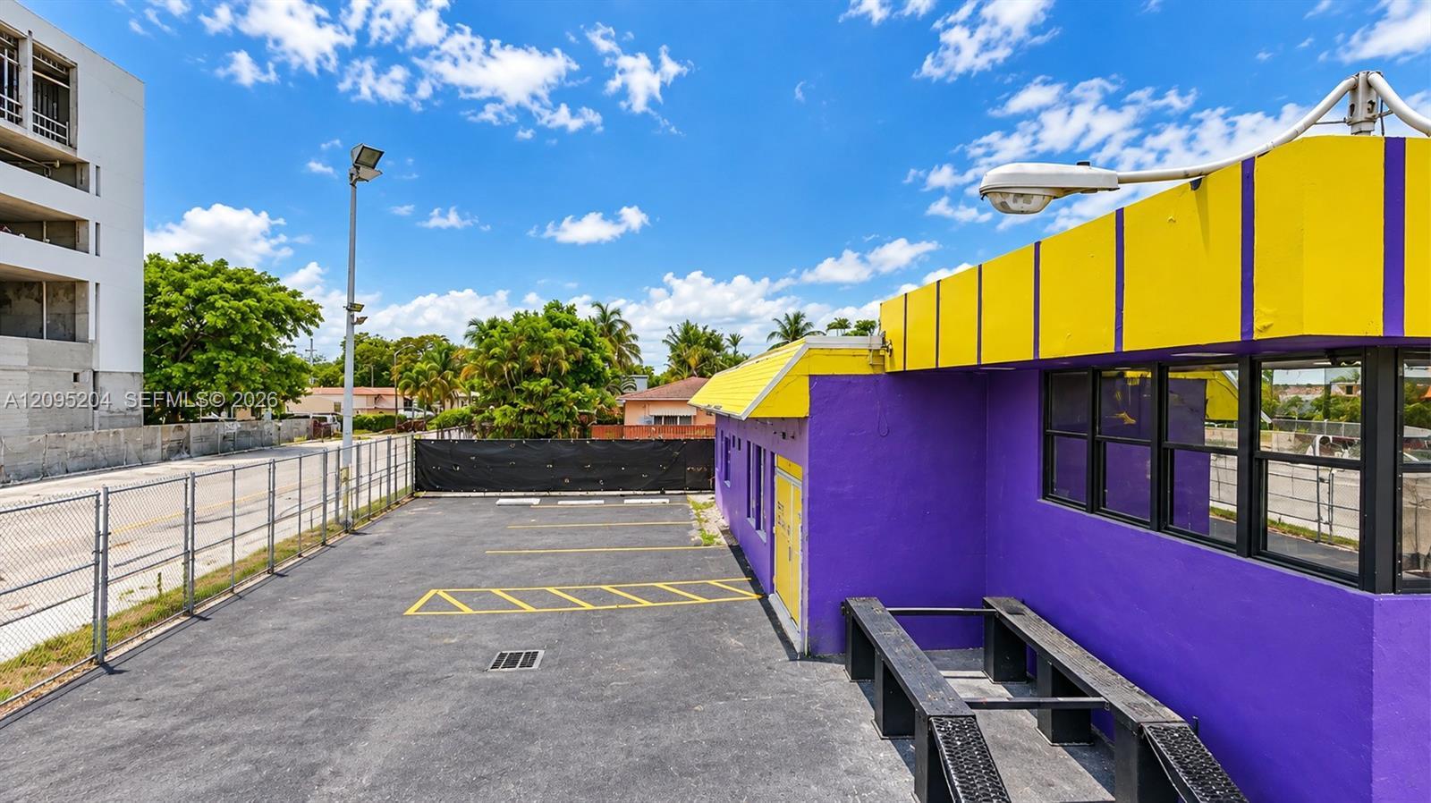 2200 N Federal Hwy, Hollywood FL 33020