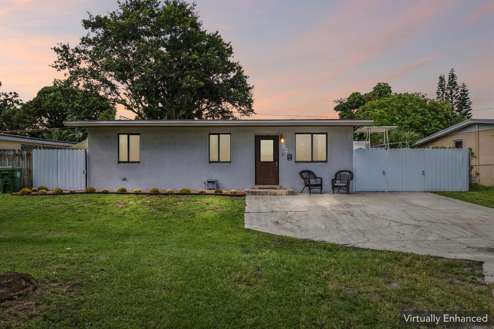 55 Davis Road, Palm Springs FL 33461