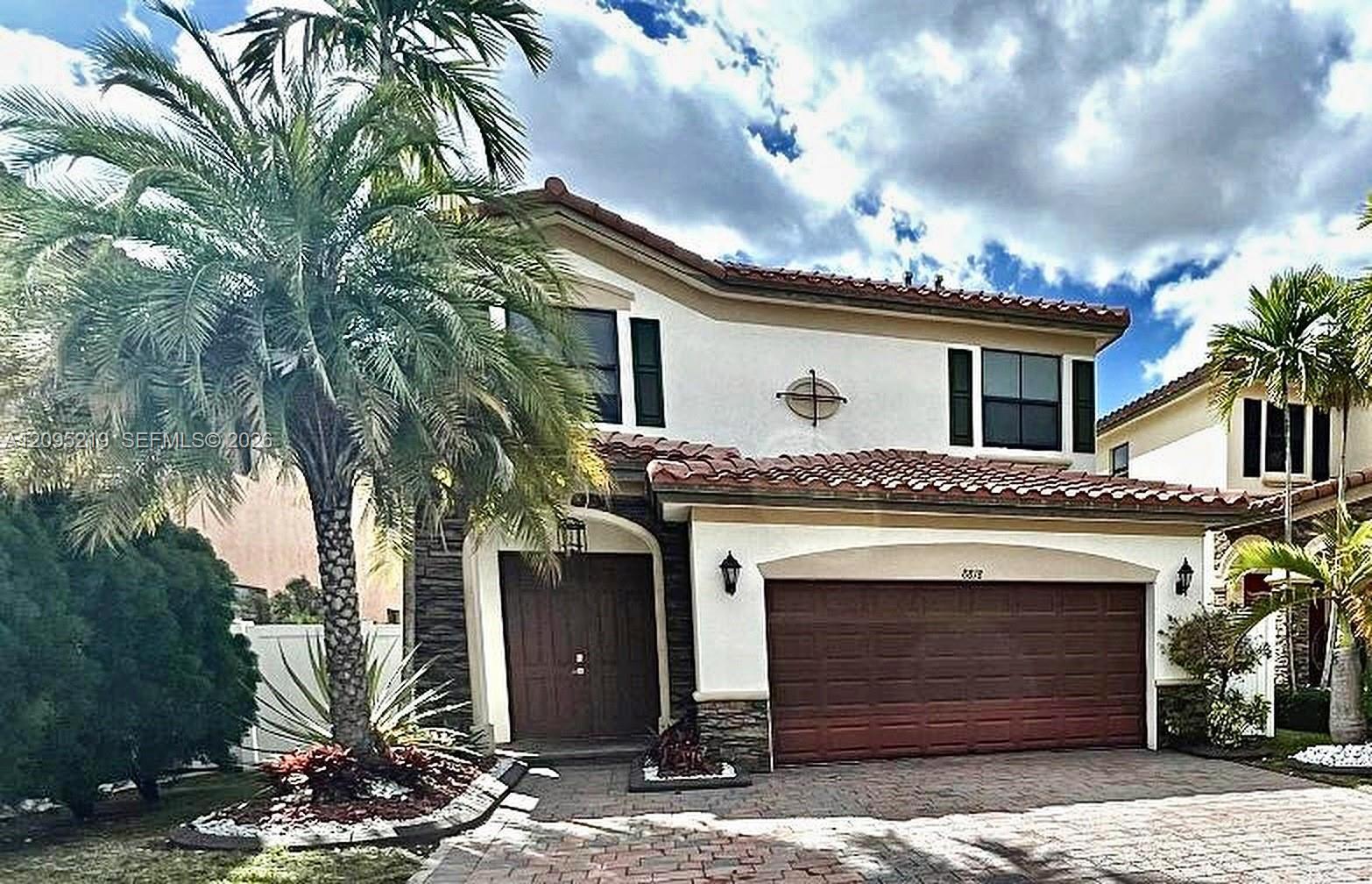 8818 W 33 RD Ave, Hialeah FL 33018