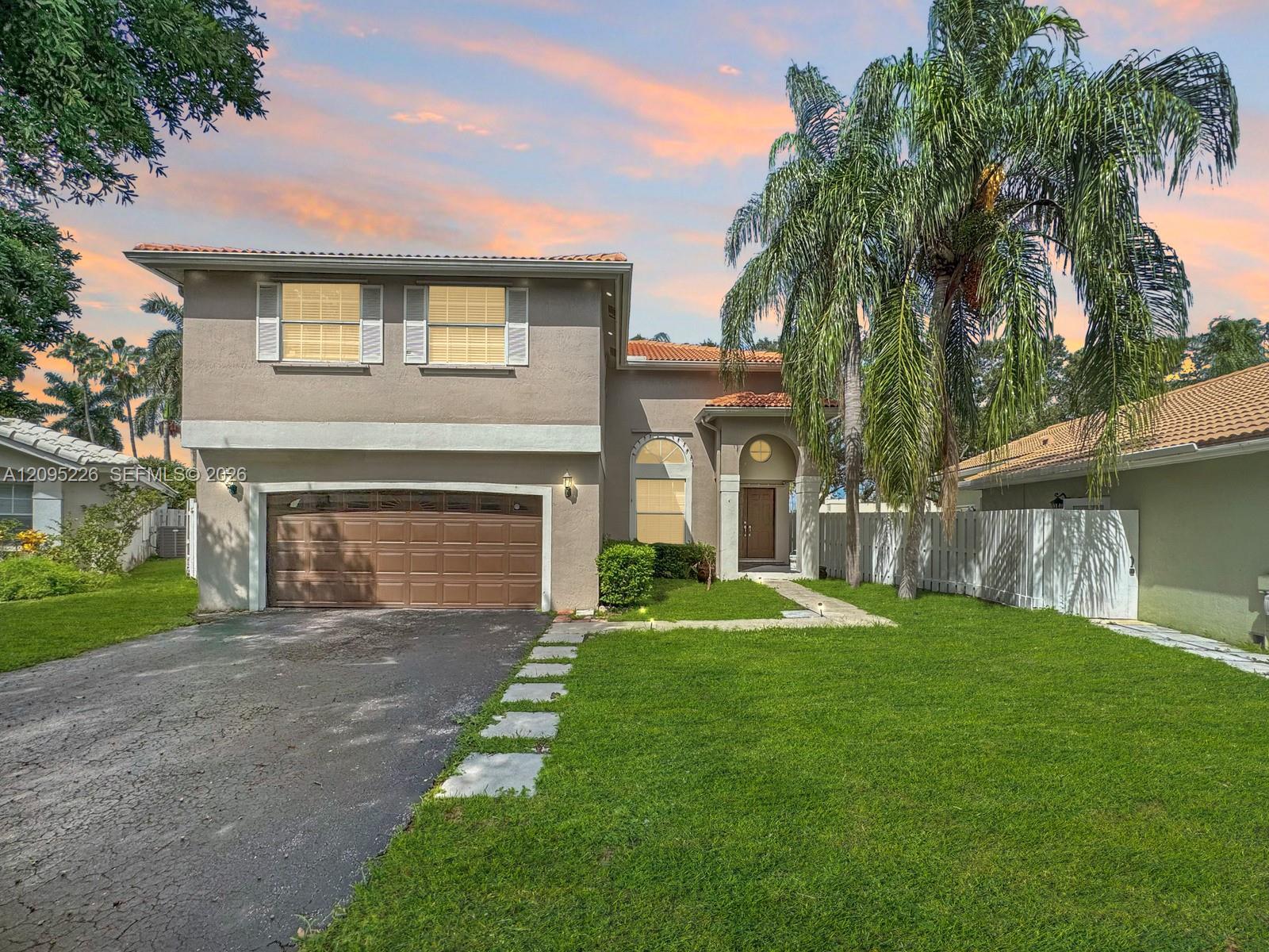 1015 NW 125th Ter, Sunrise FL 33323