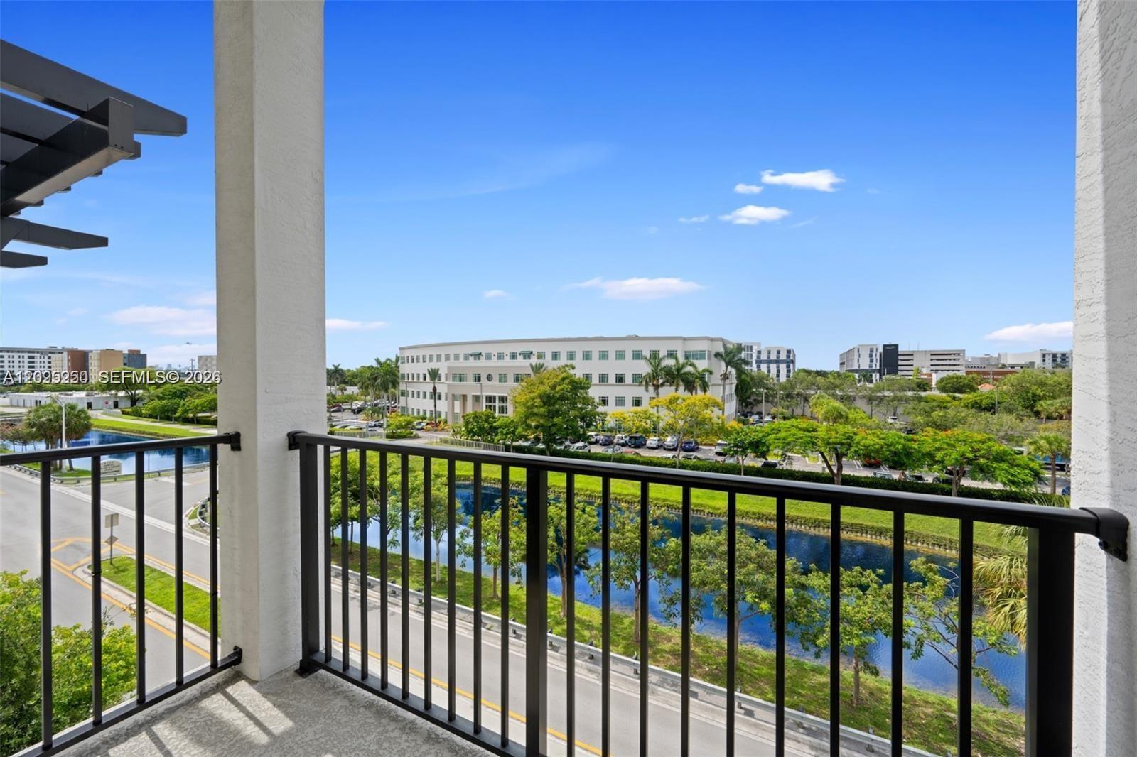 8301 NW 41st St # 401, Doral FL 33166