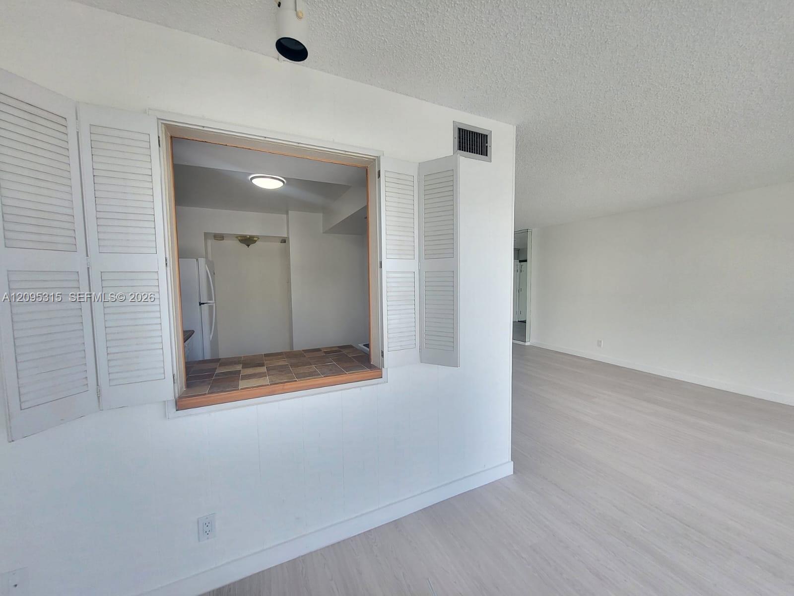 501 Three Islands Blvd # 204, Hallandale Beach FL 33009