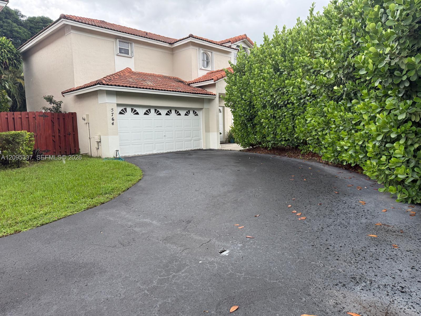 5764 NW 98th Ct # 5764, Doral FL 33178