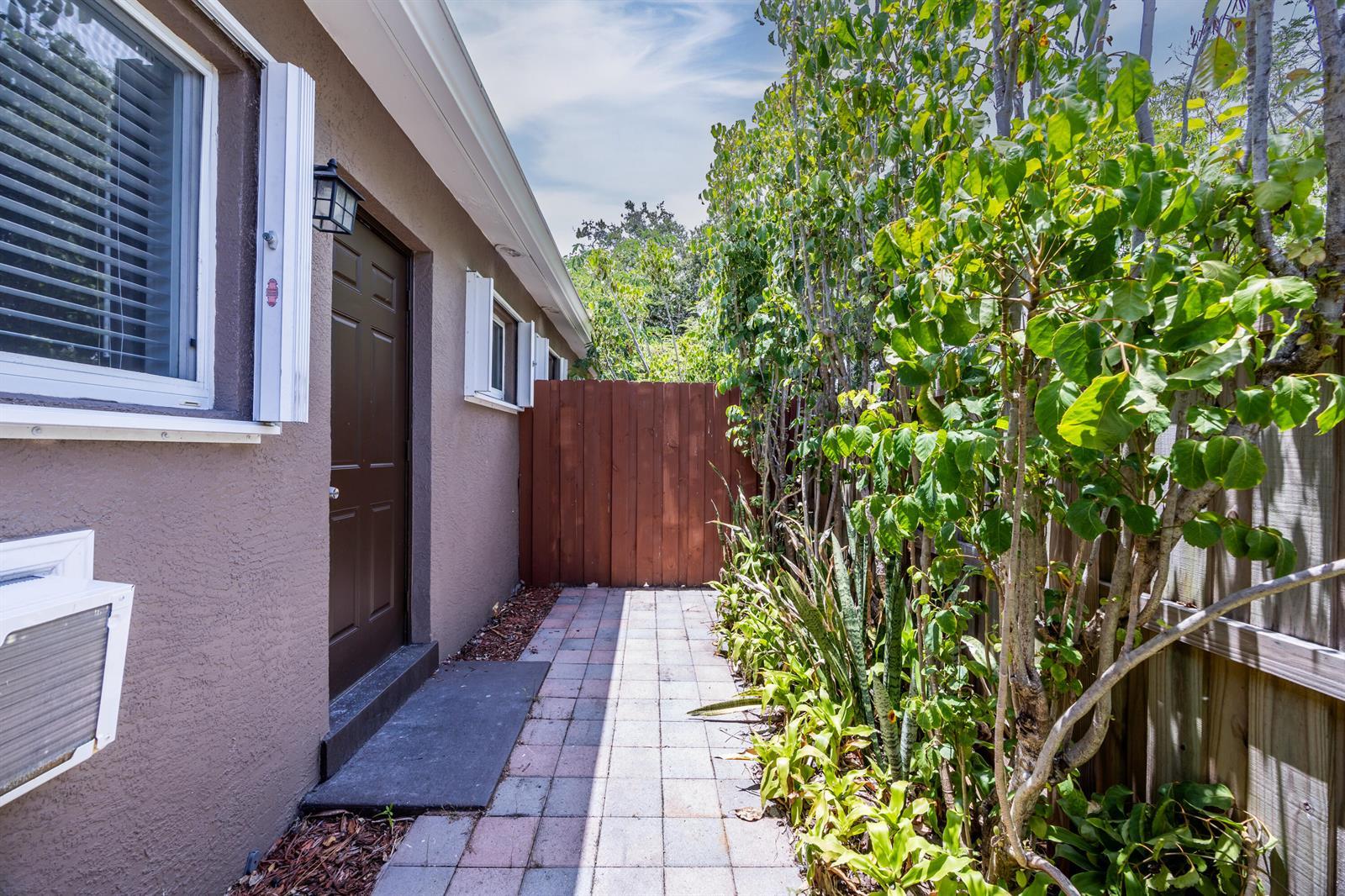 1125 SW 15th Avenue Apt 2, Fort Lauderdale FL 33312