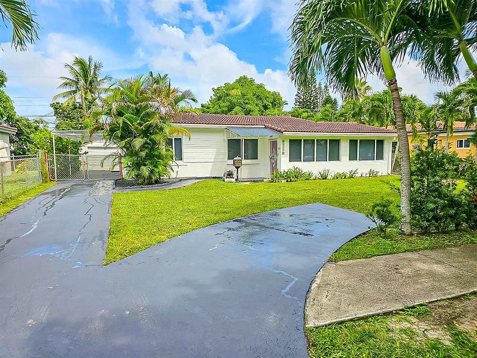 18321 NE 20TH Place, North Miami Beach FL 33179