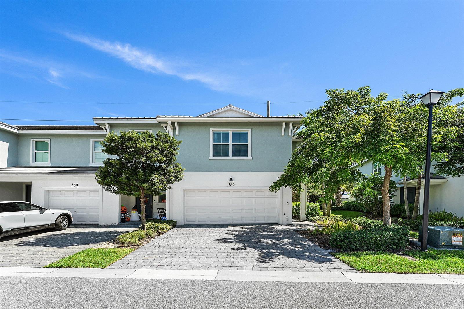 562 PARSONS Way, Deerfield Beach FL 33442