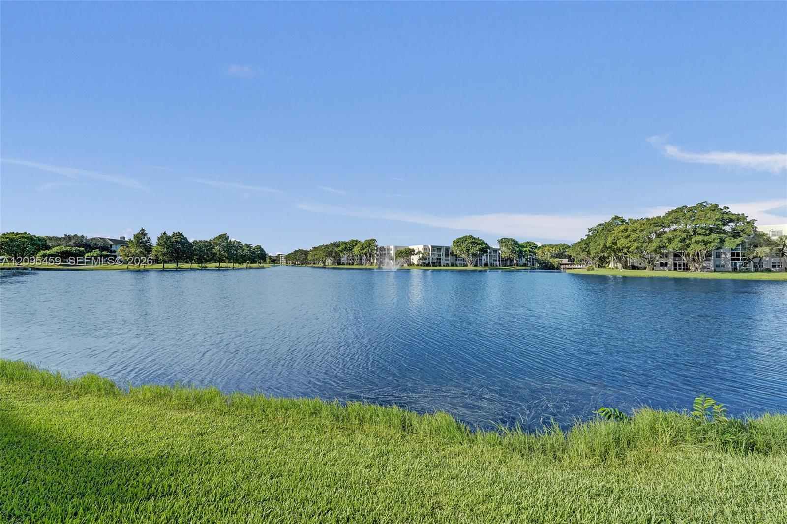 1522 Whitehall Dr # 106, Davie FL 33324
