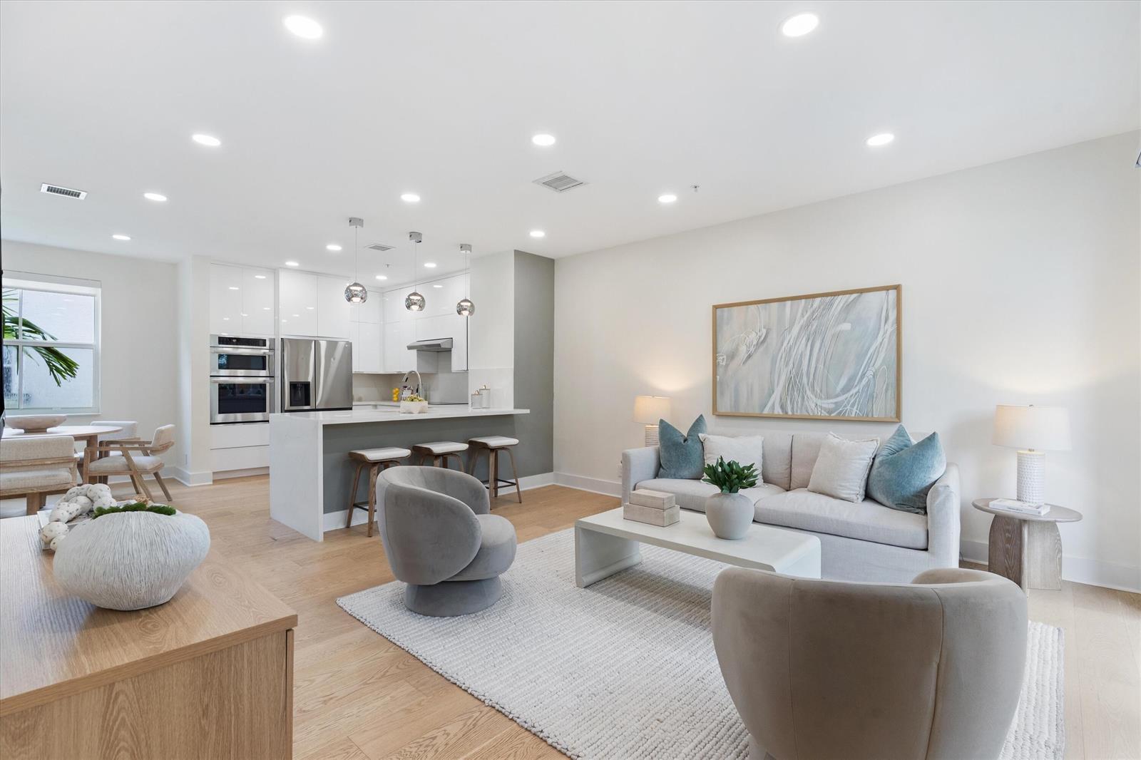 23 NW 4TH Avenue, Delray Beach FL 33444