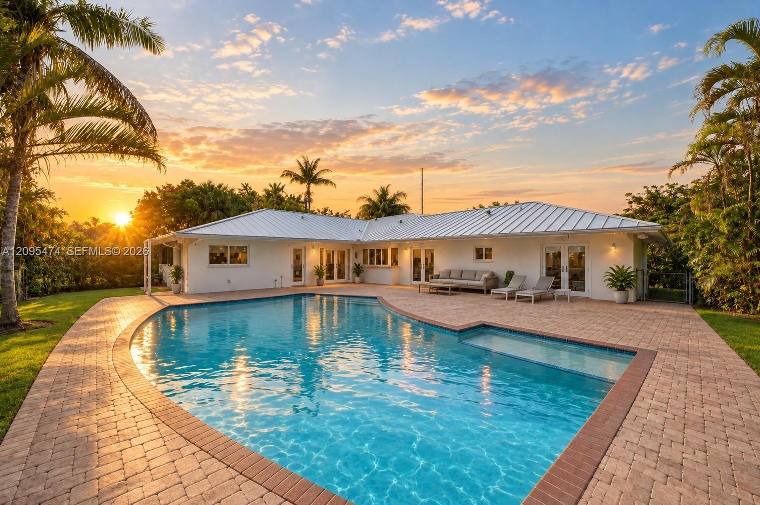 8400 SW 178th St, Palmetto Bay FL 33157