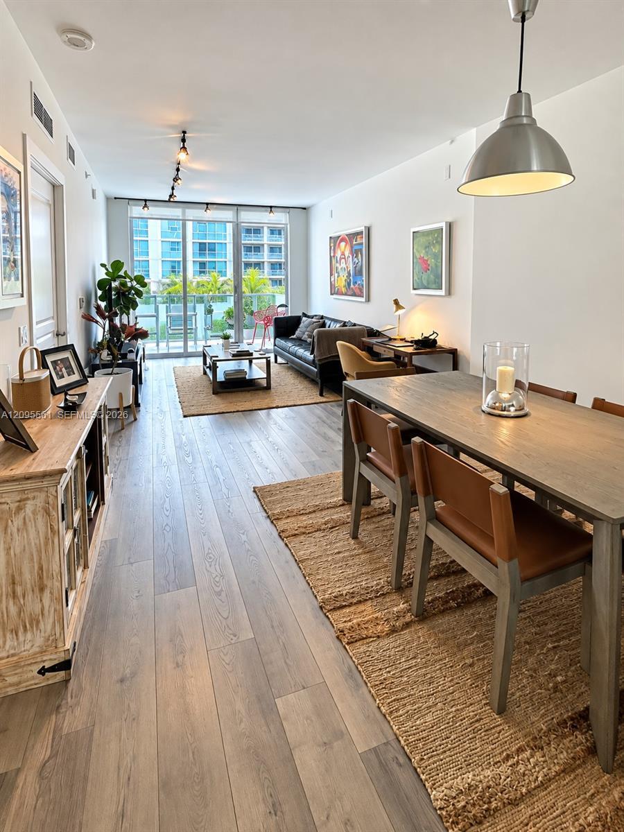 350 SE 2nd St # 680, Fort Lauderdale FL 33301