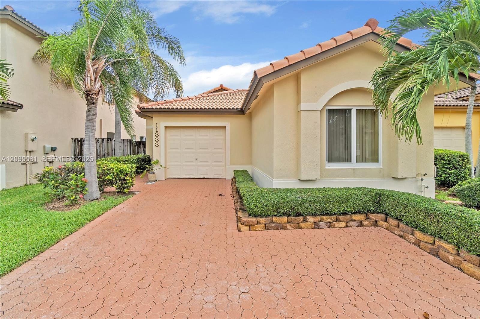 11333 NW 52nd Ln, Doral FL 33178