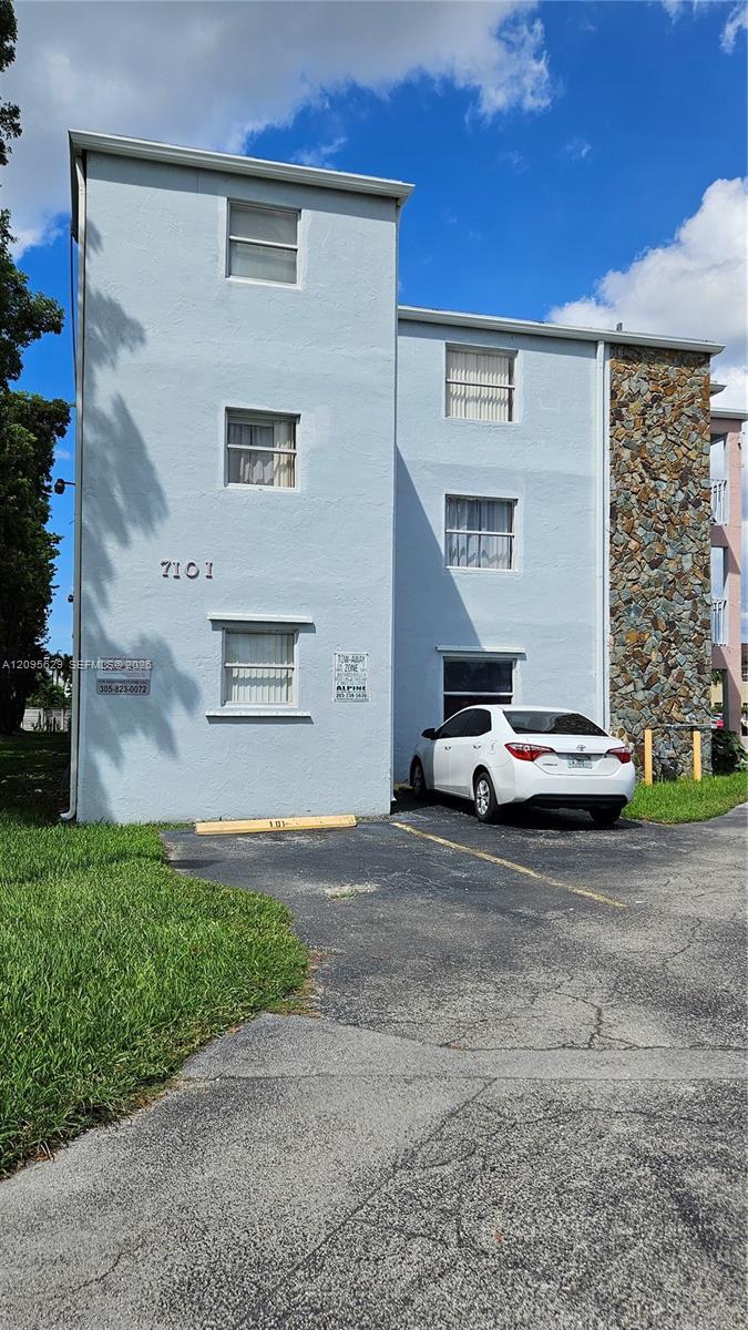 7101 SW 89th Ct # 101, Miami FL 33173