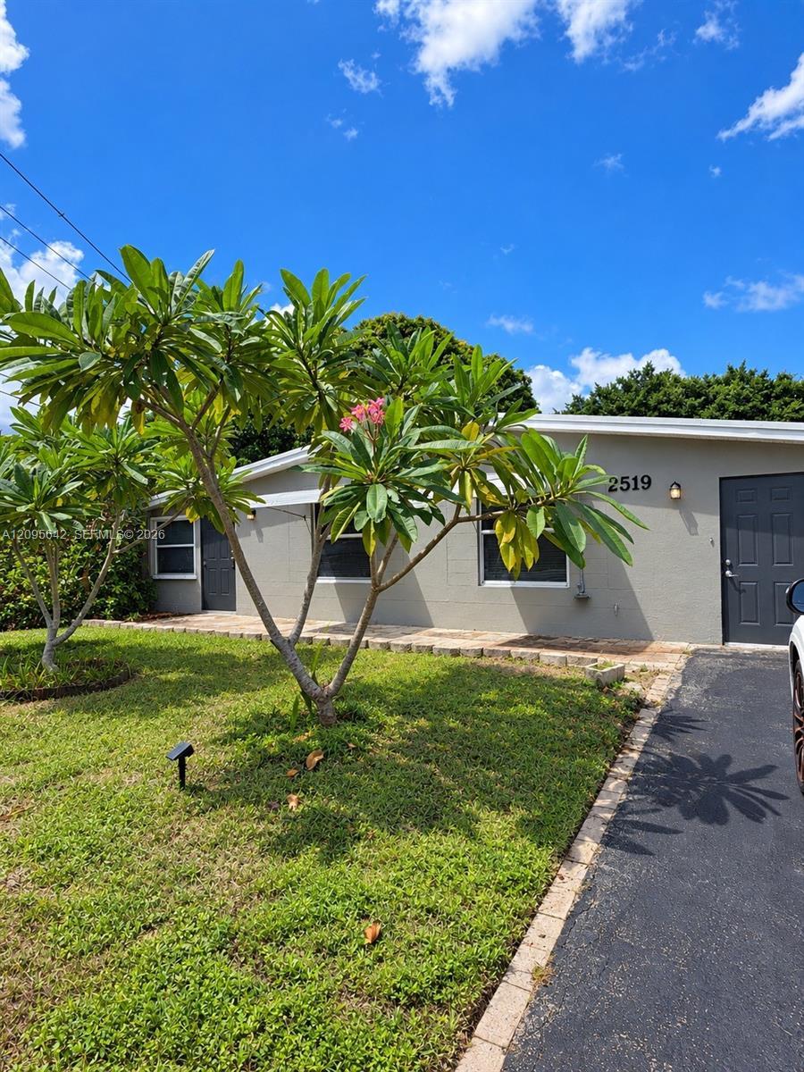 2519 NW 62nd Ter, Margate FL 33063