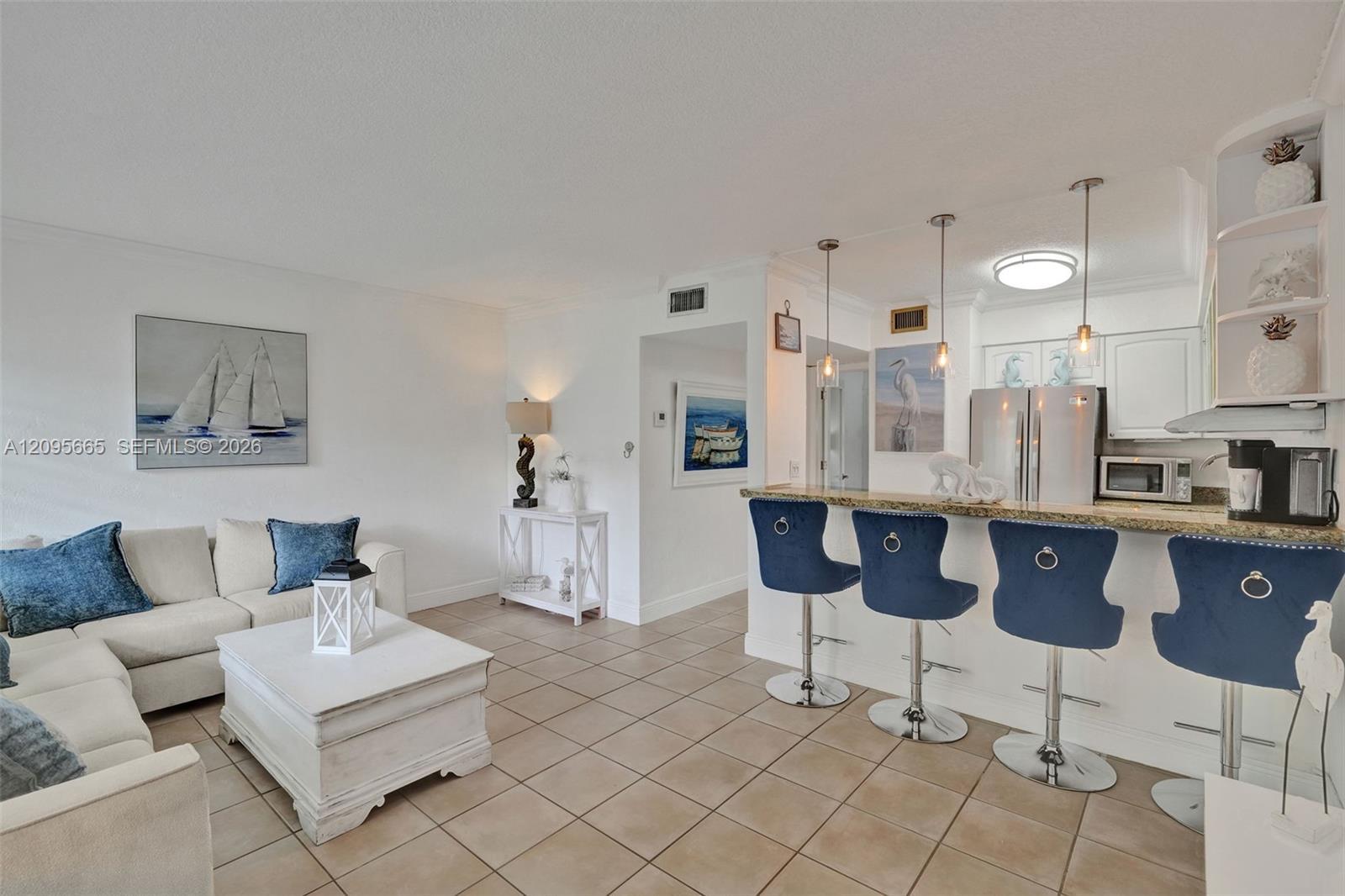 2124 NE 5th Ave # 107, Wilton Manors FL 33305