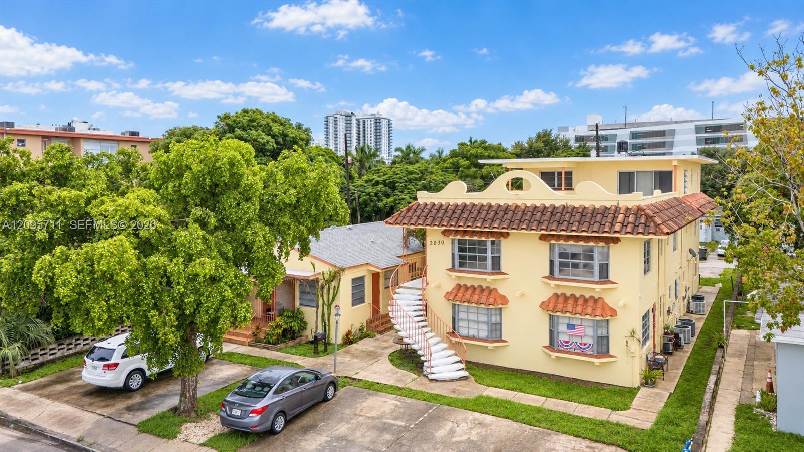 2028 Fillmore St # 2, Hollywood FL 33020