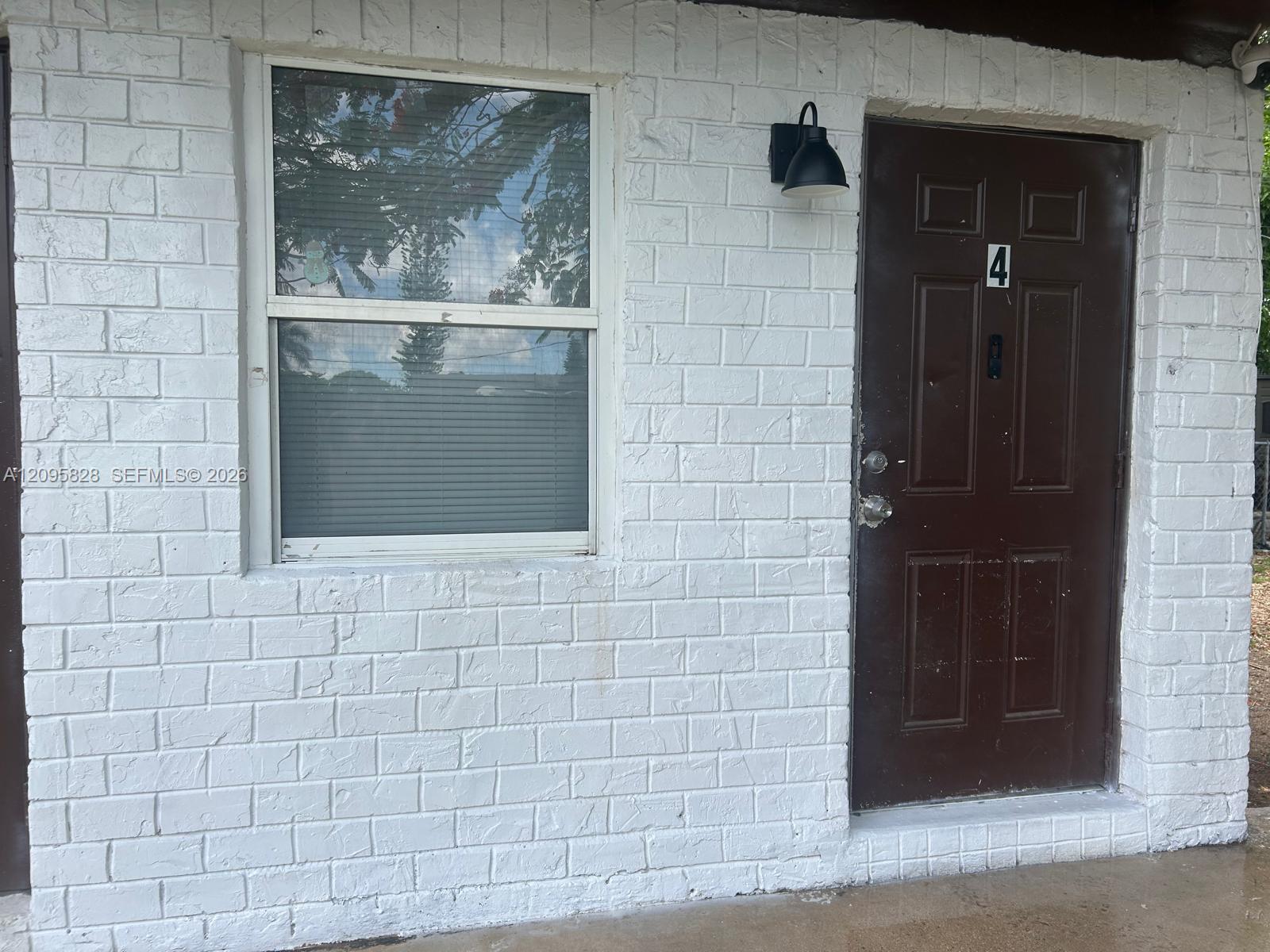 845 SW 6th St # 4, Homestead FL 33030