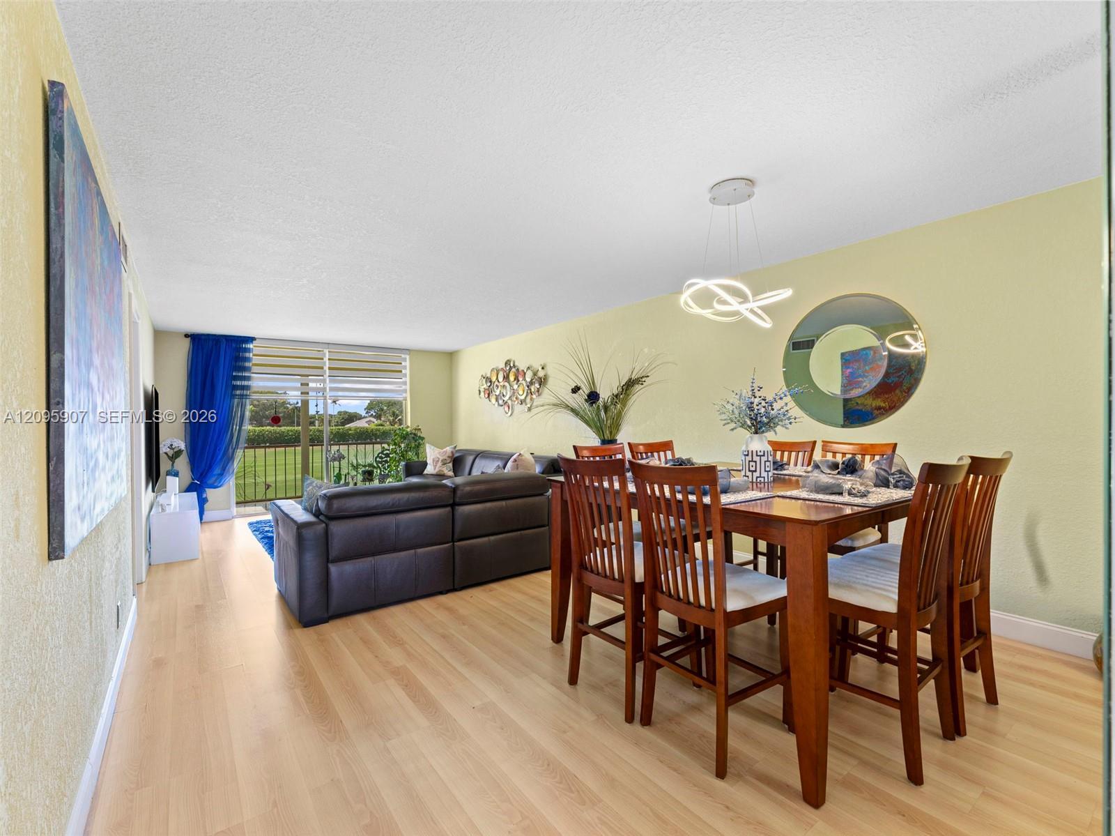 9820 S Hollybrook Lake Dr # 208, Pembroke Pines FL 33025
