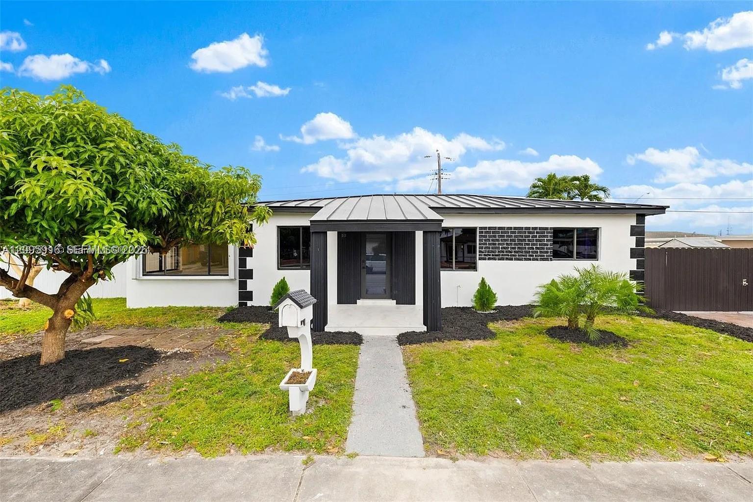 331 W 40th Pl # 0, Hialeah FL 33012