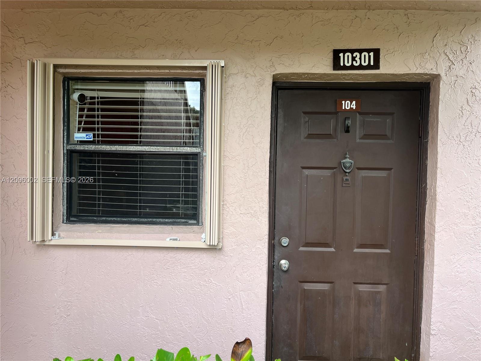 10301 NW 11th St # 104, Pembroke Pines FL 33026