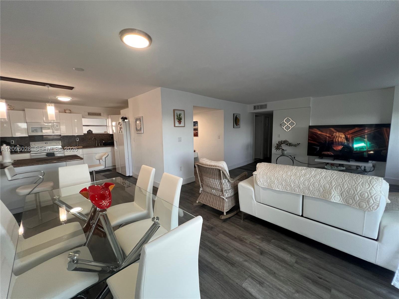 6300 SW 138th Ct # 405, Miami FL 33183