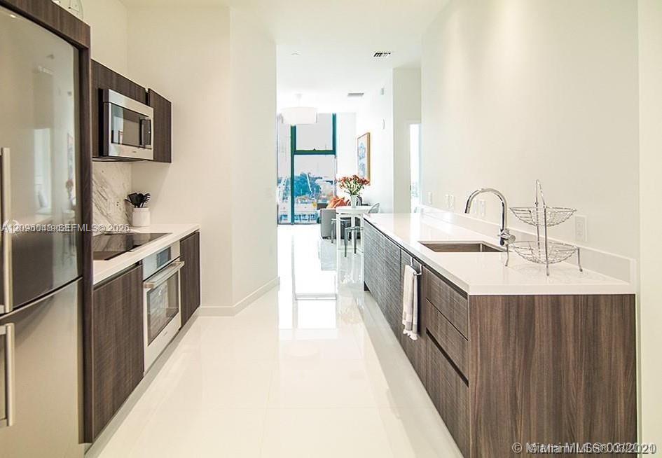 851 NE 1st Ave # 510, Miami FL 33132