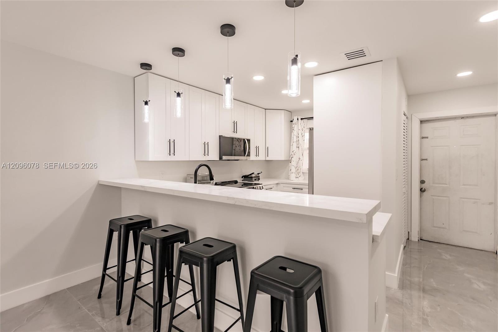 807 W Oakland Park Blvd # H12, Oakland Park FL 33311