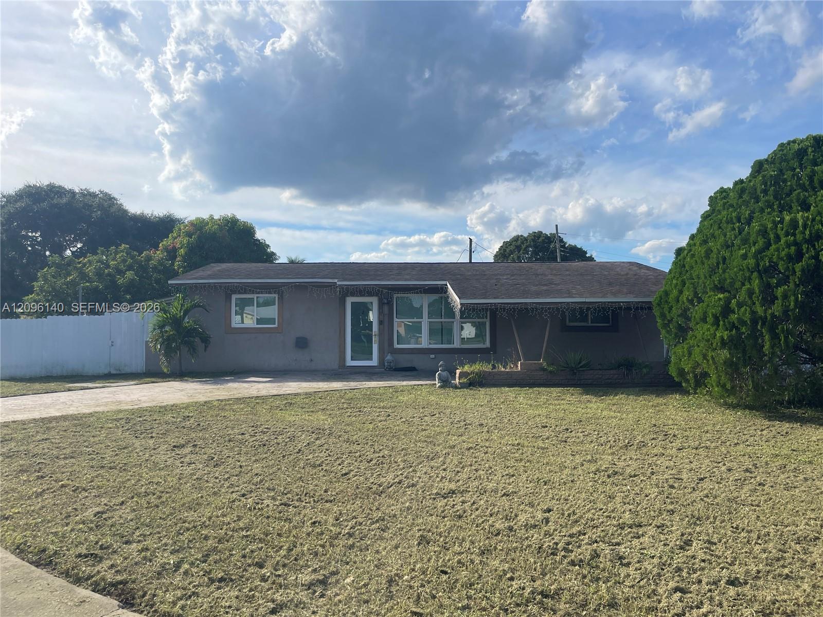530 N 66th Ter, Hollywood FL 33024