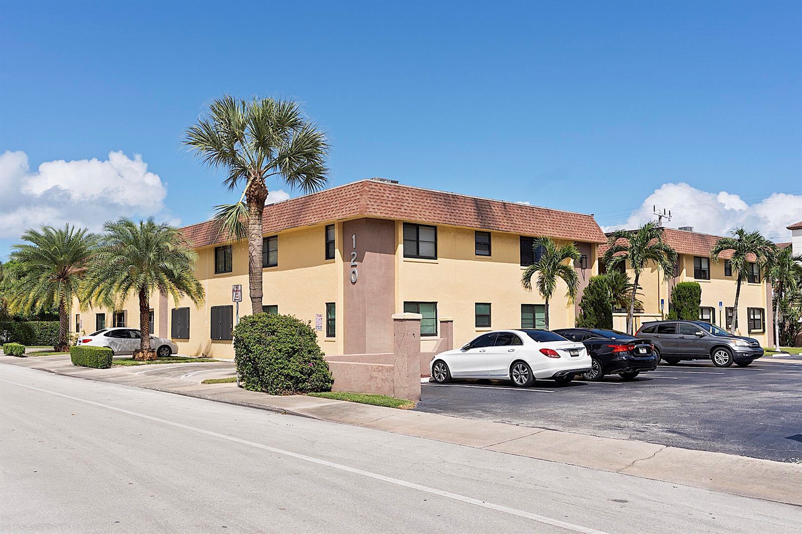 120 N M Street, FL 33460