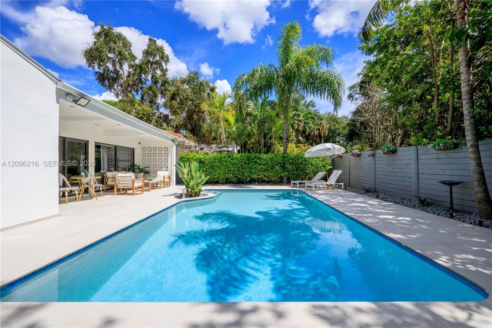 696 NE 67th St, Miami FL 33138