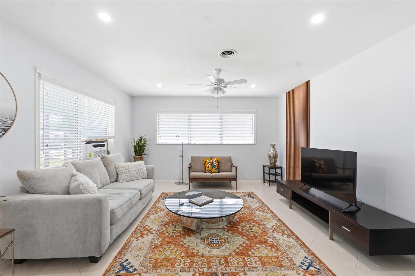 23 NE 19TH Avenue, Pompano Beach FL 33060